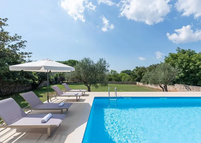 Vila Family Villa Goran - Large Pool near Poreč